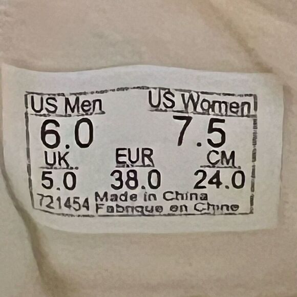 Womens VANS Old Skool Beige White Low Top Shoes / Size 7.5 - Picture 8 of 9